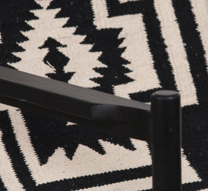 NOLAN BLACK ACNT CHAIR